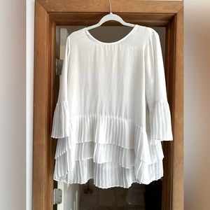 Simply Vera Vera Wang pleated tier blouse Size L